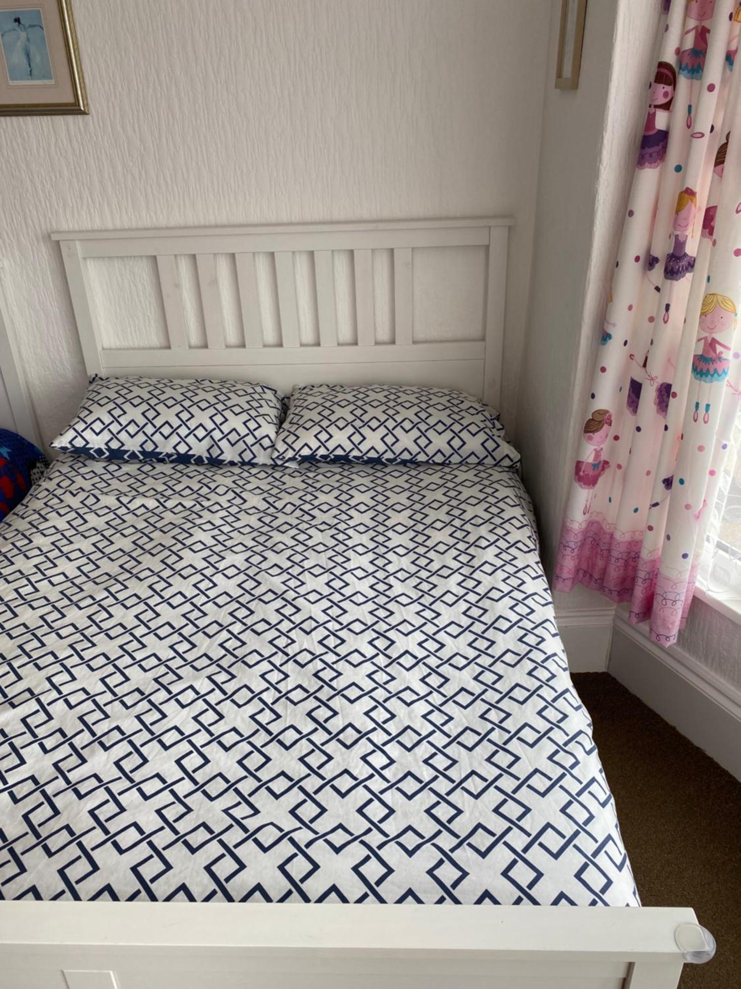 Barbie House ,Opposite The Beach & Paignton Pier , 2 Bedroom Apartment With Private Car Space & Garden , Free Access Next Door To The Stunning Ballet & Make Up School & A Beautiful Ladys Beauty Salon (Adults Only) Exteriör bild