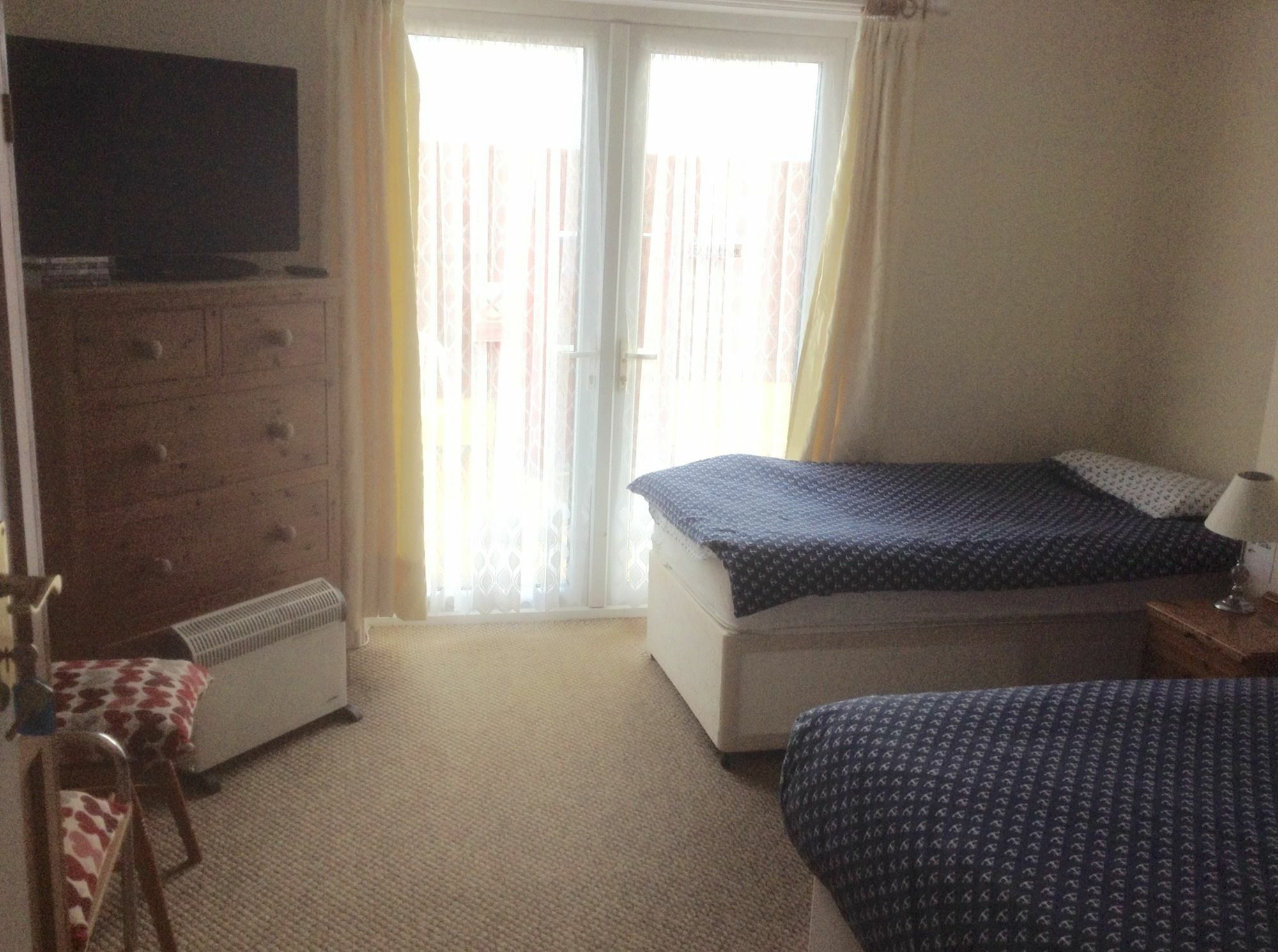 Barbie House ,Opposite The Beach & Paignton Pier , 2 Bedroom Apartment With Private Car Space & Garden , Free Access Next Door To The Stunning Ballet & Make Up School & A Beautiful Ladys Beauty Salon (Adults Only) Exteriör bild